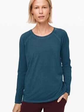 Lululemon Emerald Long Sleeve Wash Washed Night Diver Size 4